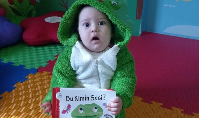 Kütüphane bebeklere açıldı