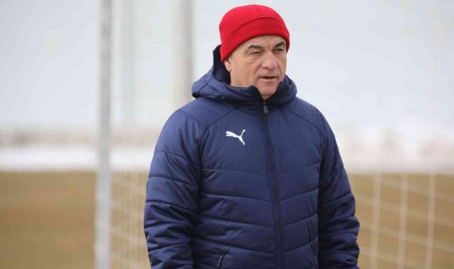 Rıza Çalımbay: "Tüm maçlarımız final niteliğinde"