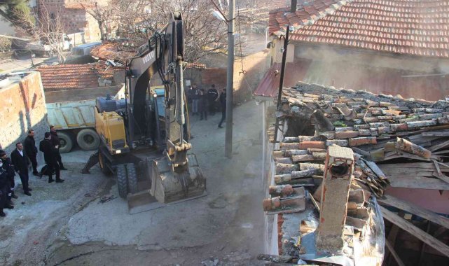 Yüzleri güldüren yıkım