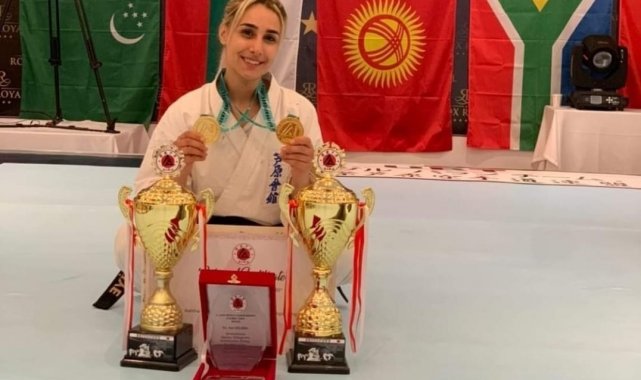 2 altın madalya ile dünya şampiyonu oldu