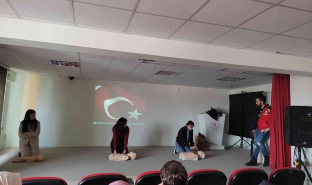 Afyonkarahisar'da sertifikalı ilk yardım eğitimi