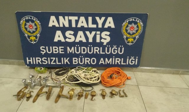 Antalya'da yabancı uyruklu hırsızlık şüphelisi tutuklandı
