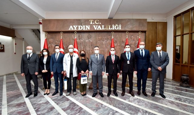 Aydın'da yılın doktoru ve hemşiresi belirlendi