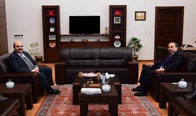 Aziziye Belediye Başkanı Rektör Çakmak'ın misafiri oldu
