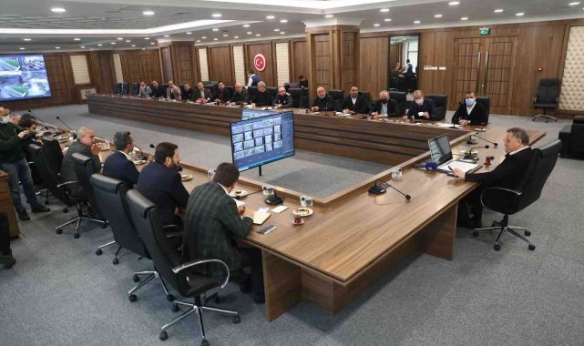 Bağcılar'da karla 24 saat mücadele edilecek