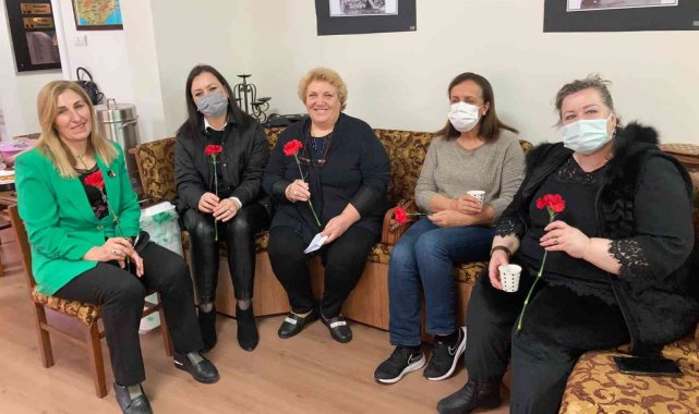 Balkan Türkleri 8 Mart'ı kutladı