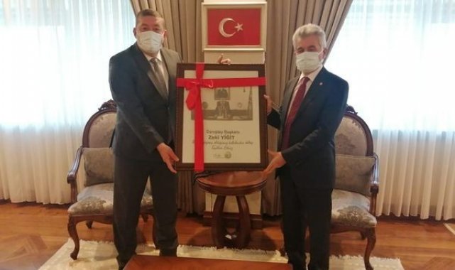 Başkan Tekin'den 'üst geçit' müjdesi