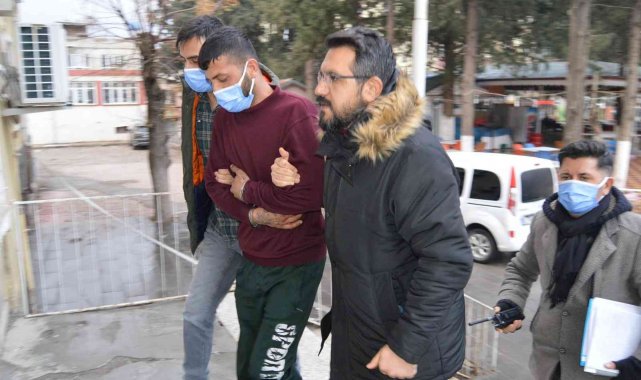 Besni'de motosiklet hırsızları tutuklandı
