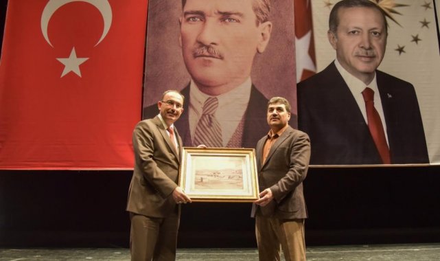 Bilecik'te 'Mehmet Akif'i ve İstiklal Marşını Anlama' konferansı düzenlendi
