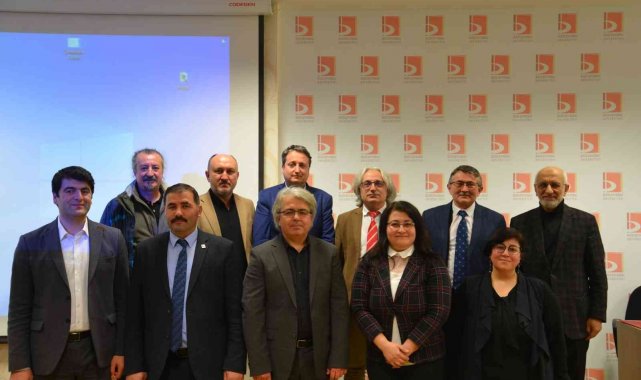 Bilecik'te Mart Çanakkale Zaferi adlı panel düzenlendi