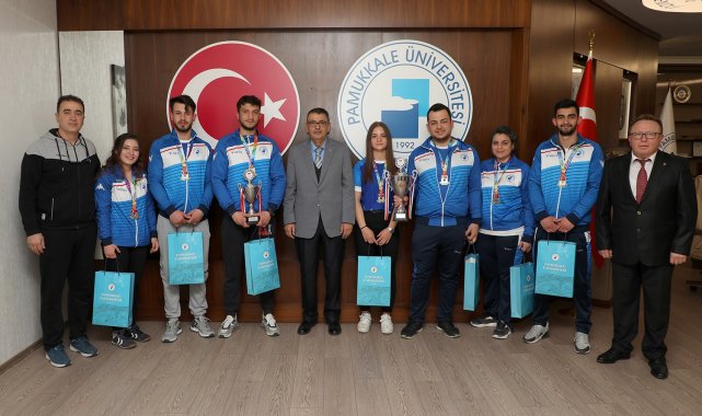 Bileği bükülmeyen şampiyonlara Rektör Kutluhan'dan tebrik