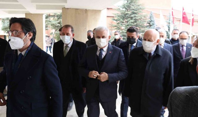 Binalı Yıldırım Eskişehir'de