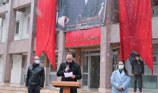 Çanakkale Zaferi'nin 107. yılı Kocaali'de dualar ve gösterilerle anıldı