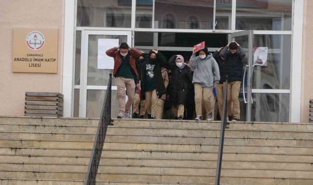 Çanakkale'de deprem tatbikatı gerçekleştirildi