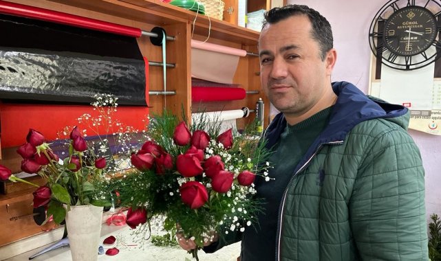 Çiçekçilerde '8 Mart' mesaisi başladı