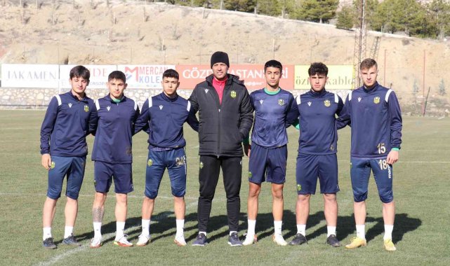 Cihat Arslan: "Sonuna kadar başımız dik mücadele etmemiz lazım"