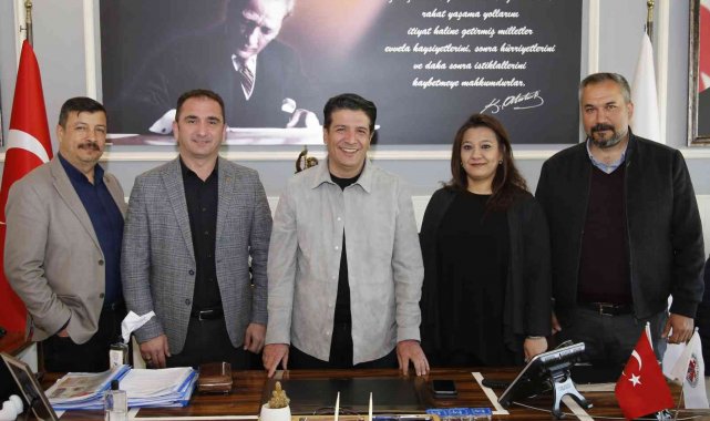Döşemealtı Belediyesi'nde toplu iş sözleşmesi sevinci