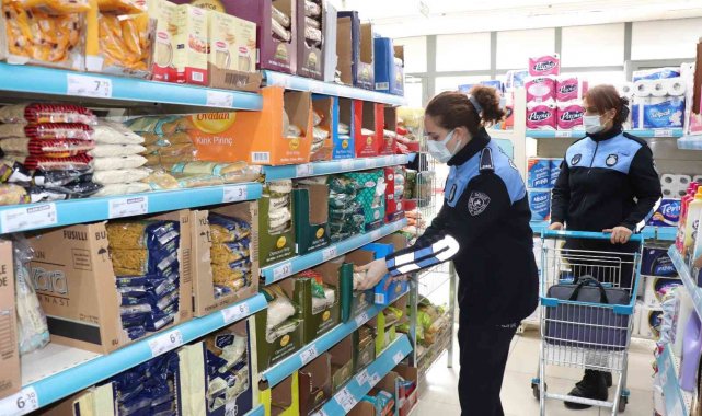 Düzce'de market denetimleri sürüyor