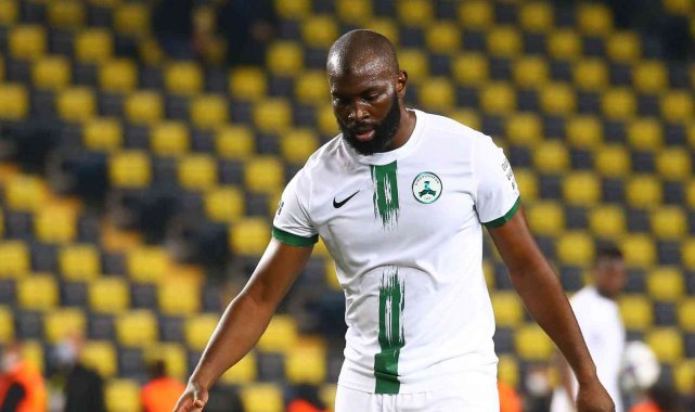 GZT Giresunsporlu Doukara'dan tepki çeken kutlama
