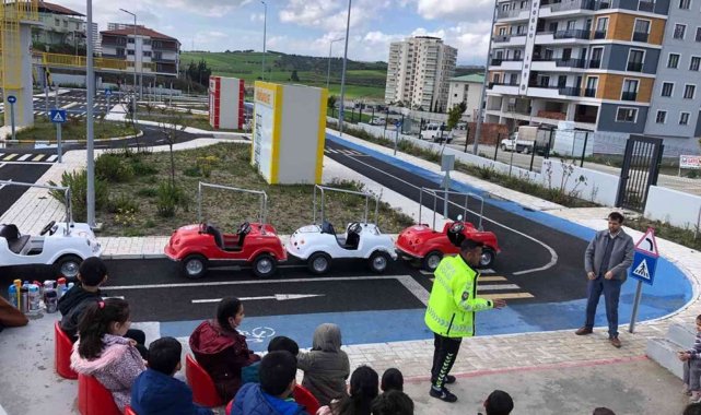 Hatay'da öğrencilere "Temel Trafik Güvenliği" eğitimi