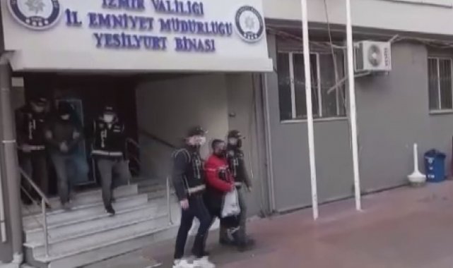 İzmir'de binlerce lira sahte para ele geçirildi: 1 tutuklama