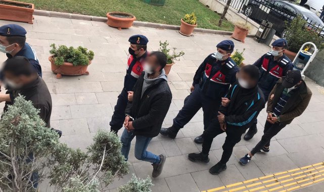 İzmir'de hırsızlık olaylarına karışan 3 şüpheli yakalandı