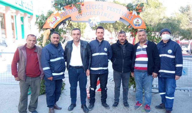 Karnavalda 3 ton atık topladılar