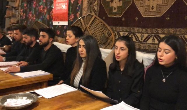Kars'ta, tek yürek, 81 bedeni tek başı Çanakkale silinmeyen gözyaşı müzik dinletisi