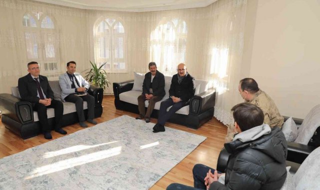Kaymakam ve Belediye Başkan Vekili Aydın'dan şehit ailelerine ziyaret