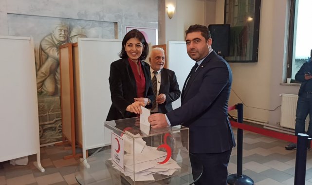 Kızılay'da Halil Aydın güven tazeledi