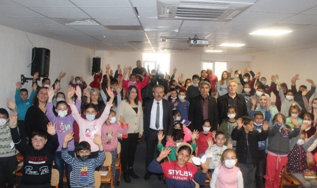 Köyceğiz'de Yazar Siyami Yozgat öğrencilerle buluştu