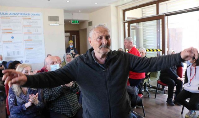 Mavi Ev Alzheimer Merkezi'nde Yaşlılar Haftası konserle kutlandı