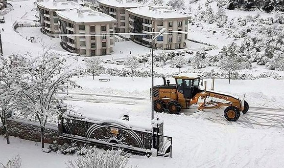 Muğla'da Kar Kalınlığı 30 Santimetreye kadar Ulaştı