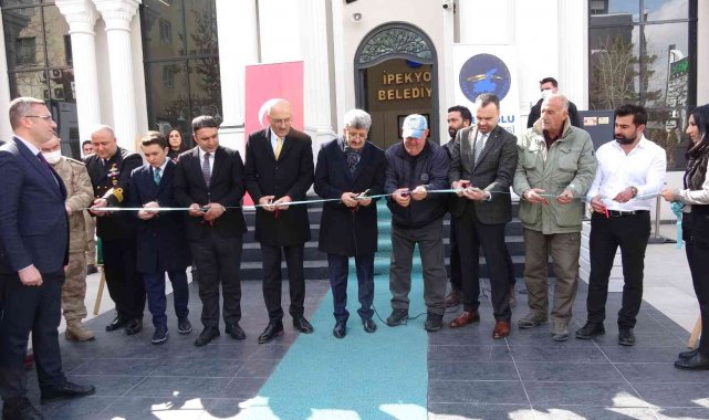 "Van Gölü'nün Sırları" fotoğraf sergisi