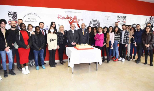 Radyo A'da 24'üncü yıl sevinci