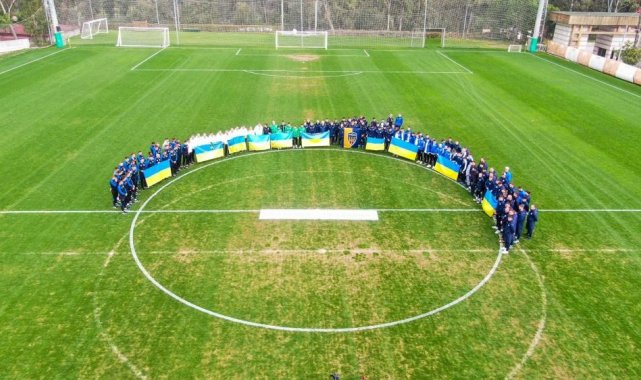 Rusya'nın operasyonu sonrasında mahsur kalan Ukraynalı turistler ve futbolcular Türkiye'nin misafiri