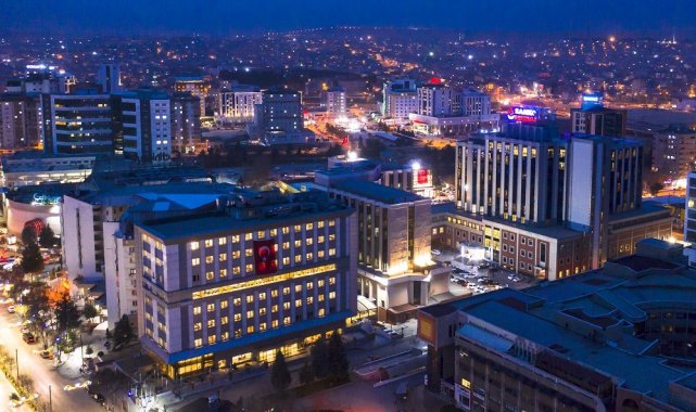 SANKO Üniversitesi Nizip'te kariyer günü düzenliyor