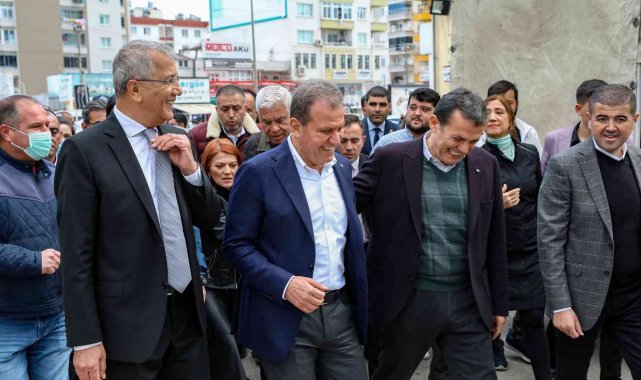 Seçer, Tarhan ve Özyiğit, Mezitli'de vatandaşlarla buluştu