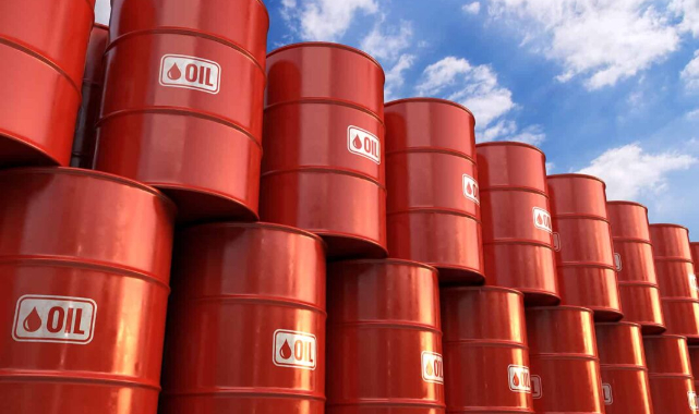 SON DAKİKA | Akaryakıt zammı İptal ! Brent Petrol, %11 düşüş ile 132 dolardan 107 dolar seviyesine geriledi.