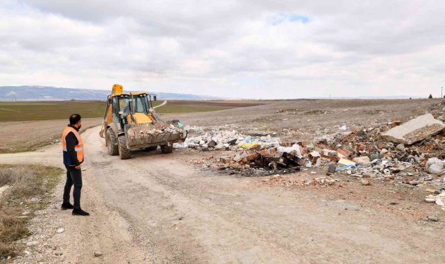 Tepebaşı'nda hafriyat temizliği