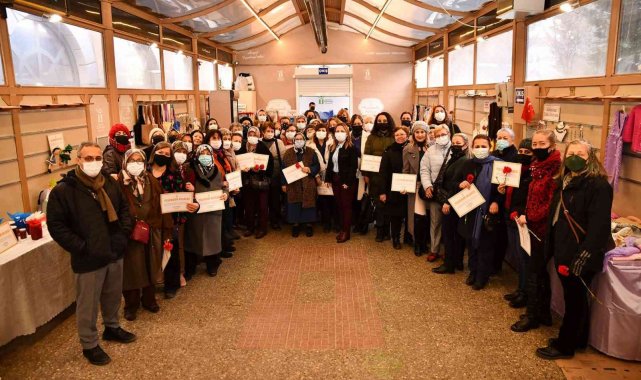 Tepebaşı'ndan emekçi kadınlara kutlama