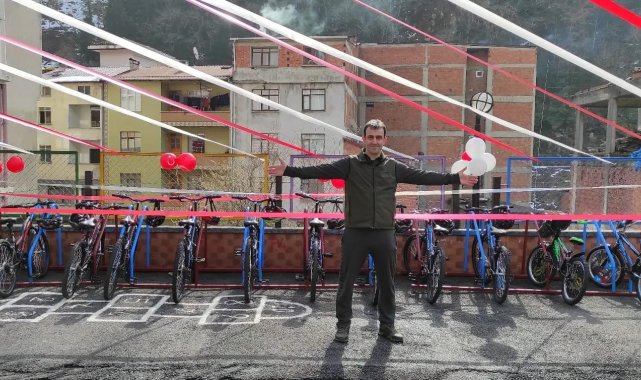 Trabzon'da "Bisiklet sürmeyi bilmeyen kalmasın' projesi