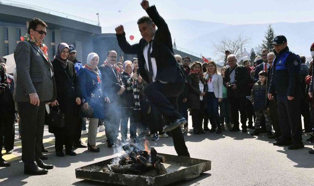 Türk Dünyası Osmangazi'de buluştu