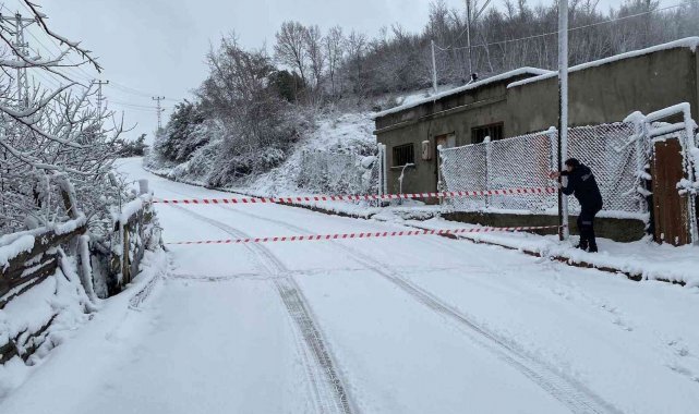 Türkeli'de kar küreme çalışmaları