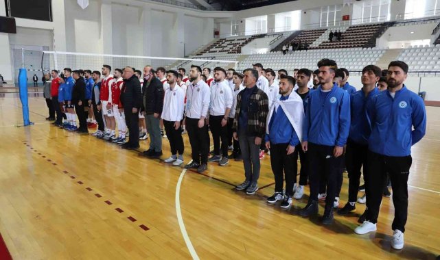 Üniversiteler Voleybol 1. Lig Grup Birinciliği müsabakaları Elazığ'da başladı