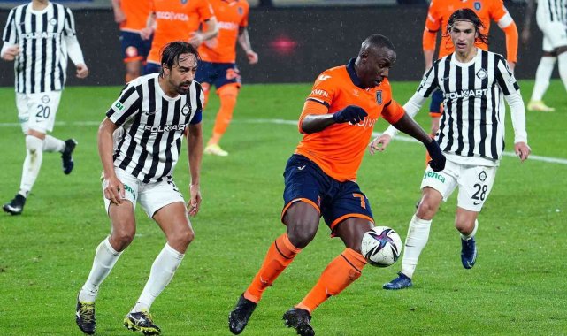 Başakşehir, Altay'a konuk olacak
