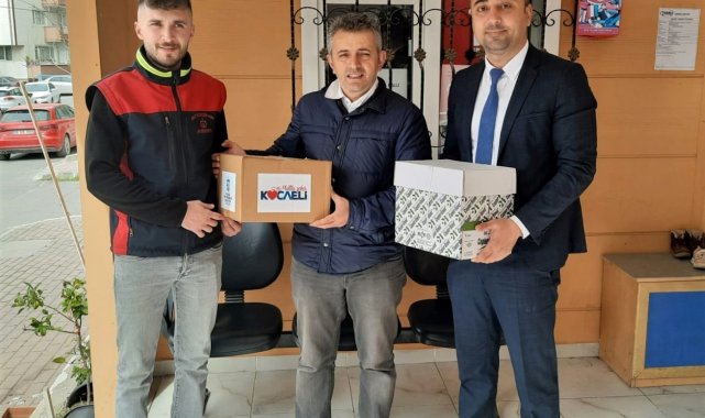 Büyükşehir'den muhtarlara kırtasiye desteği