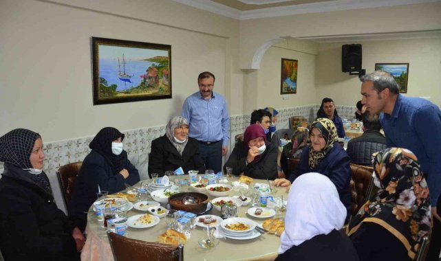 Emet'te şehit yakınları ve gaziler onuruna iftar yemeği