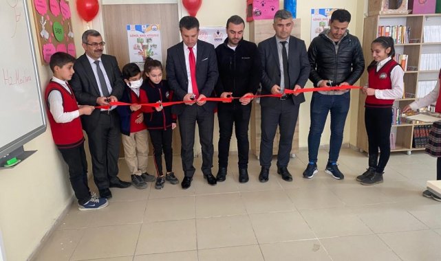 Hakkari'de "Gönül Bağı Atölyesi" hizmete açıldı