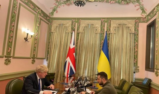 İngiltere Başbakanı Johnson'dan Kiev'e sürpriz ziyaret